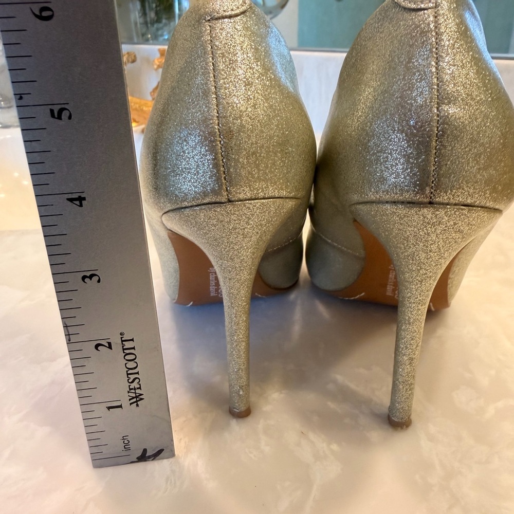 We Like to Party! Charles by Charles David “Pact” Shimmering Silver Heels, Sz 7 - Picture 9 of 12